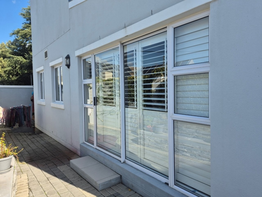 To Let 3 Bedroom Property for Rent in Eversdal Heights Western Cape